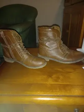 chaussures bottines fourrées pointure 41