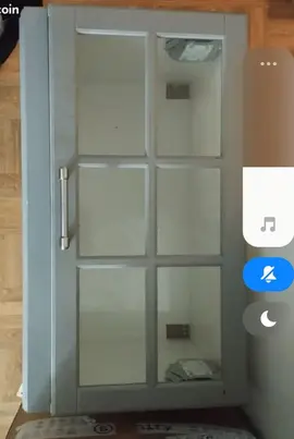 deux meubles haut de cuisine identiques