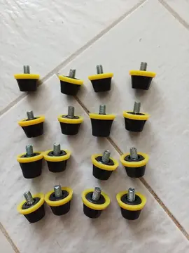 16 crampons chaussures foot