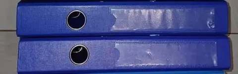 2 classeurs à levier de couleur bleu dos 5 cm