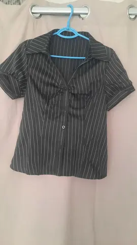 chemisier manches courtes taille S