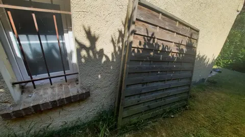 2 panneaux palissade bois