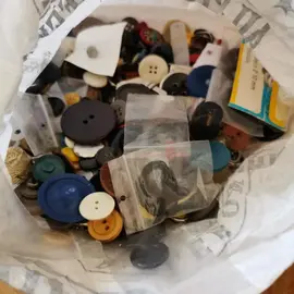 Boutons divers lot