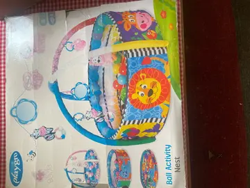 Tapis de jeu / piscine à balles
