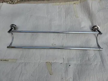Barre porte serviette