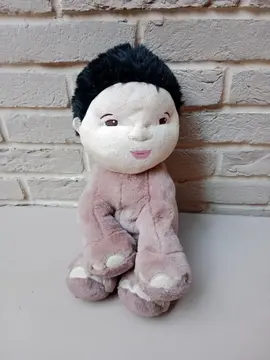 Peluche élé-enfant