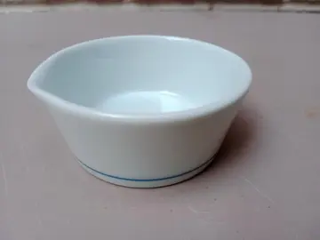 Petit bol verseur en porcelaine Muji
