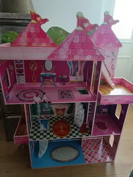 maison de poupée barbie