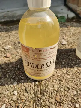 Fondur - bouche pores bois