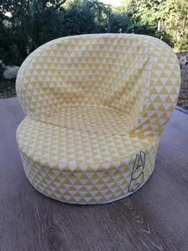 Pouf en mousse enfant