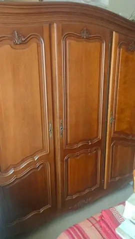 2 Armoires en bois
