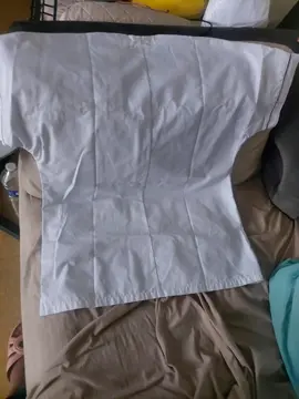 blouse blanche
