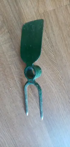 Outil de jardin
