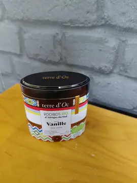 petite boîte à thé vide