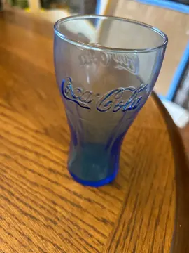verre coca cola bleu