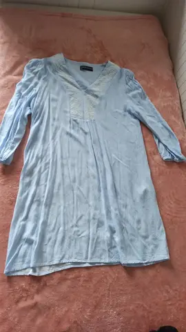 Lot de 4 vêtements pour femme