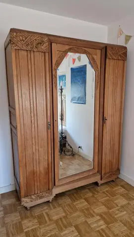 Armoire rustique et lit