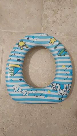 Réhausseur de toilette bébé