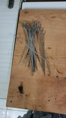 lot piques à brochettes