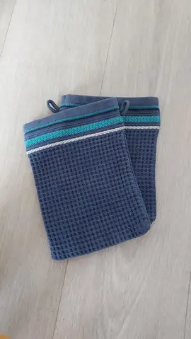 1 paire de gants de toilette