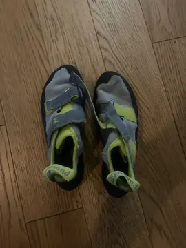 chaussures escalade enfant