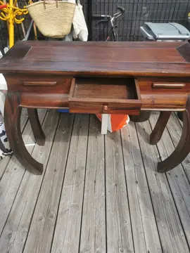 Table en bois