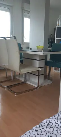 table chaise