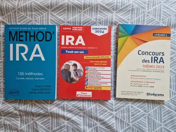 Livre de préparation aux concours des IRA