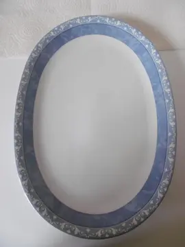 Plat long ovale