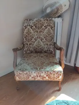 fauteuil très bon état