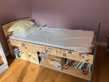 Lit enfant avec rangements