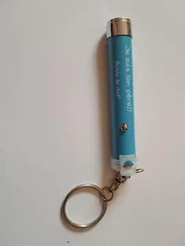 porte-clefs lampe