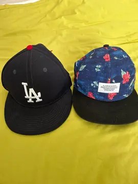lot de 2 casquettes