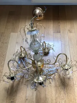 lustre en bon état
