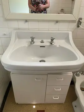 lavabo ancien en meuble vasque