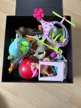 Jouets filles : poupées et accessoires dont ceux de Polly pocket