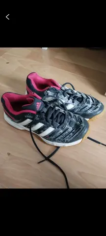 baskets taille 37