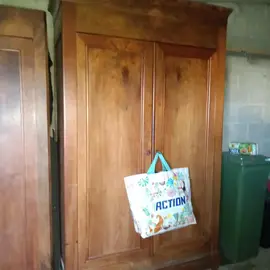 Armoire en noyer