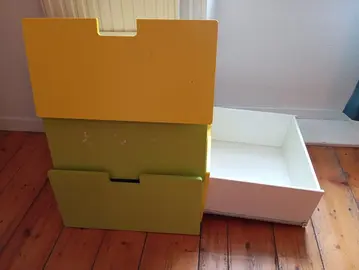 armoire Ikea enfant+4 tiroirs même modèle