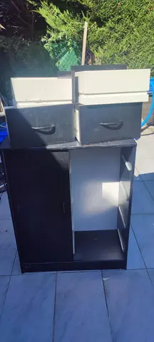meuble noir