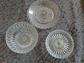 3 coupelles
