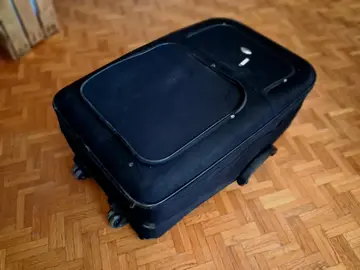 Grande valise noire