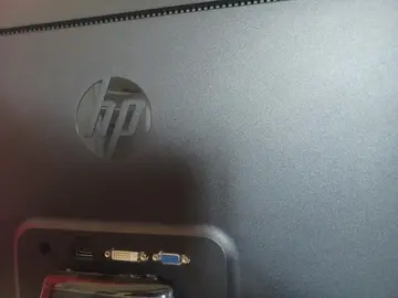 ecran de PC HP 23 pouces