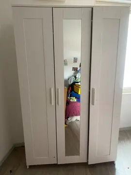 Donne armoire