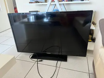 tv led 100cm