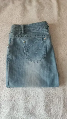 Jean bleu clair taille 38 pour femme