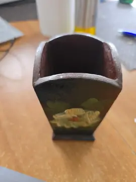 vase en bois