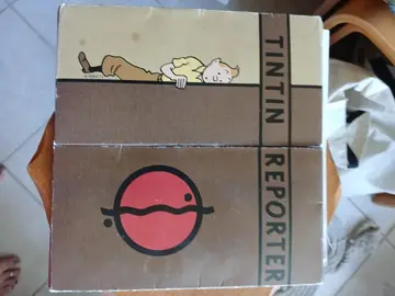 papier à lettre et enveloppes TINTIN - déjà utilisé mais il en reste...