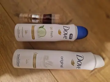 déodorant et Eraser