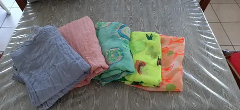 Lot de 5 foulards